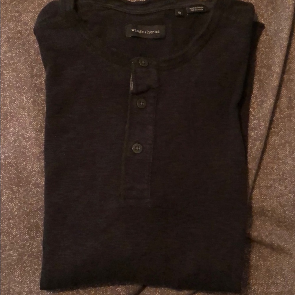 Men’s long sleeve Henley